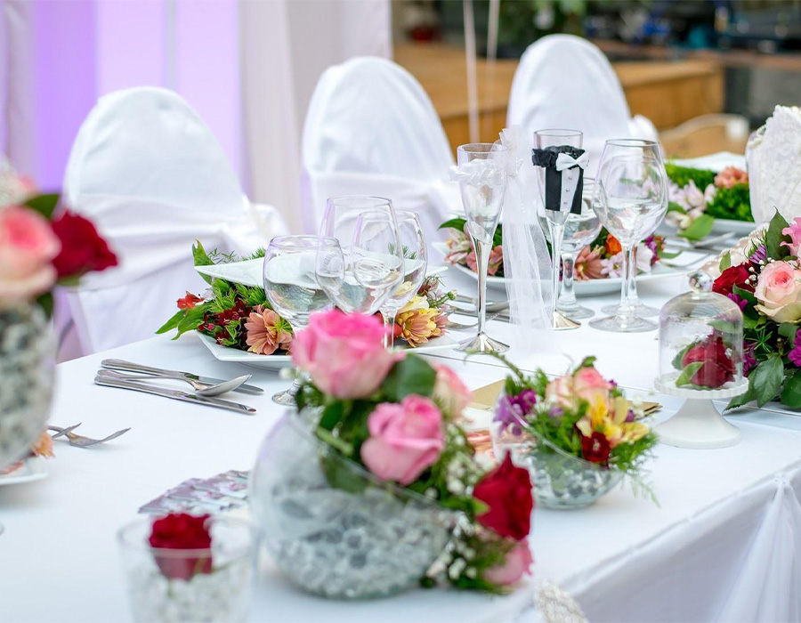 Festlich gedeckter Tisch