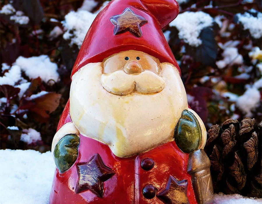 Weihnachten Klosterkrug Nikolaus Figur